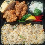 番番屋 - 焼き豚入りチャーハン弁当350円／平成27年5月