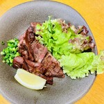 美食一心 ろざん - 厚切り牛タンステーキ