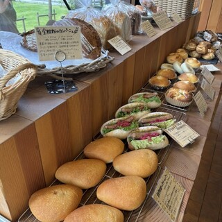 01BAKERY_0