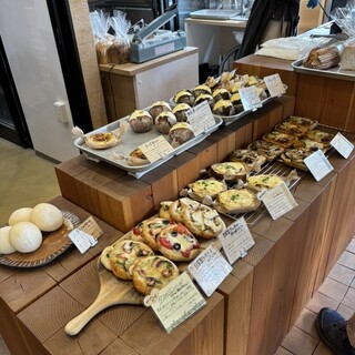 01BAKERY_1