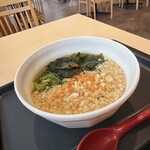 松屋 - 料理写真:わかめそば 530円