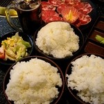 Amiyakitei - ■ライス大280円かためで3つ･■カットレモン付牛旨味タン×2