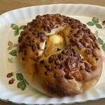 京都伊三郎製ぱん - 料理写真:たらもスペシャル160円。 明太子とポテトサラダを混ぜた、たらもと大葉を包みマヨネーズがトッピングしてあります。