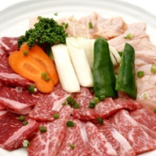 人気メニューが堪能できるお得なコースに注目♪