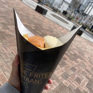 DE FRITES STAAN_0