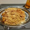 肉とパスタと酒