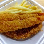 松のや - 料理写真:ロースカツ1枚、エビフライ2本、ハーフポテト￥500（Xクーポン）