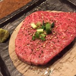 黒毛和牛一頭買焼肉 醍醐 - シャトーブリアン。