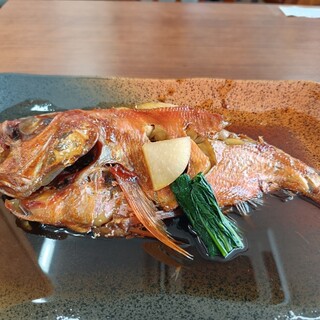 市場の食堂 金目亭_1