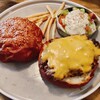 Burger Shop THREE THREE