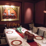 アピシウス - サロン・ガーネット