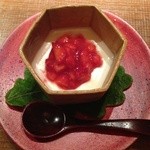 天ぷら 元吉 - Ｈ27.5 苺のミルクプリン