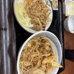 みのがさ 神田和泉町店 - 