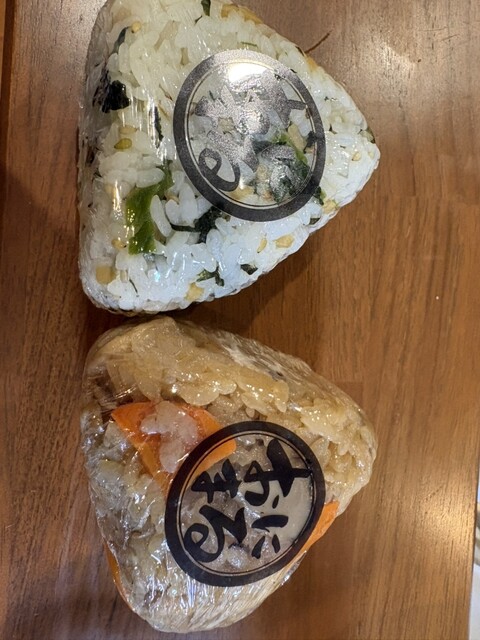 おにまる 神戸元町店 - 元町（阪神）/おにぎり | 食べログ