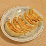 ぎょうざの満洲 - 料理写真:焼餃子(350円)2026年8月