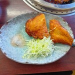 藤ヶ丘食堂 - 骨付きから揚げ