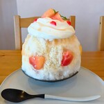 pâtisserie andbell - 料理写真:横からの図