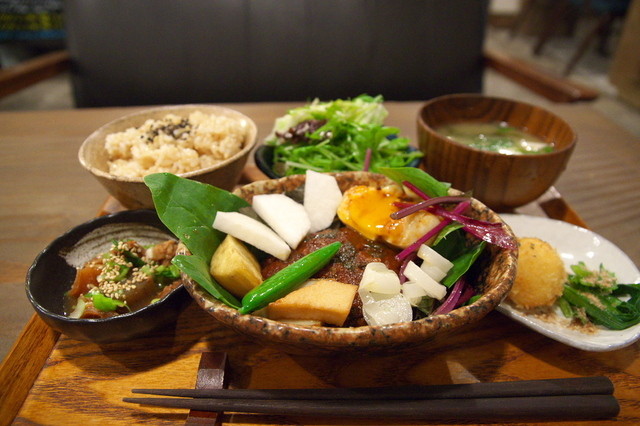 閉店 Public Kitchen Cafe 吉祥寺店 パブリック キッチン カフェ 井の頭公園 自然食 食べログ