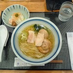 らーめん久遠 - 
