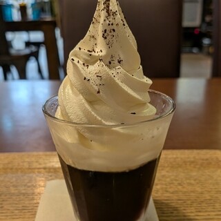 スリースタンダードコーヒー_0