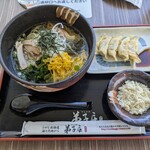 弟子屈ラーメン - 料理写真: