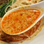 175°DENO担担麺 - 【2015年04月】塩satomura担々麺（汁有、痺れる）のスープアップ。