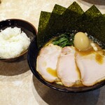 横浜家系ラーメン 麺屋いぶすけ - 