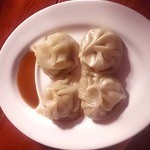 モンゴルレストラン シンキロー - ヒツジ肉の小籠包ブーズ