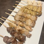 個室居酒屋 焼き鳥と炉端焼き うち田 - 