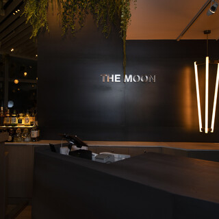 Restaurant THE MOON_2