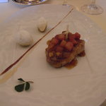 シェ松尾・松濤レストラン - イベリコ豚ロースのソテー、フルーツコンフィと八街産生落花生のトルテッリ肉桂風味