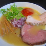 麺屋 京介 - ”鶏白湯　しょうゆ”￥８００