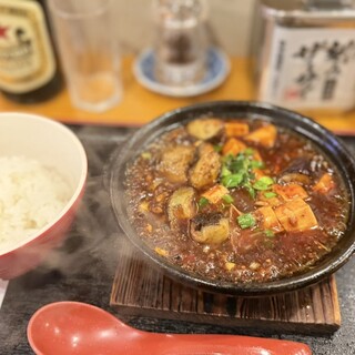 南京町 花梨麻婆飯店_1
