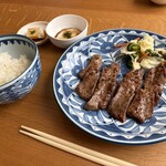萃萃 - 