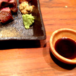 飯屋 楽 - お醤油もありましたが、やはりここは、糸島またいちの塩で。でも一番キタのは辛味噌。これが最強に旨い。してやられました（笑）。