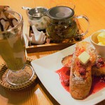 NATURAL CAFE - 