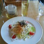 イズム - 新玉ねぎと筍のサラダ、レモングラス&ミントティー
春の食事 (*´﹃`*)