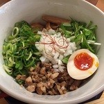 中村商店 - 期間限定「煮干し塩まぜそば(700円)」