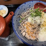そばの角べえ - 料理写真:まぜ天そば880円