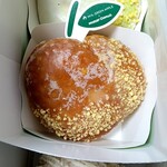 ミスタードーナツ - 料理写真:ミセスドーナツ カスタード&Ringo Jam(上)