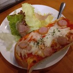 パスタ家カリーノ - ピザトースト、生ハム野菜