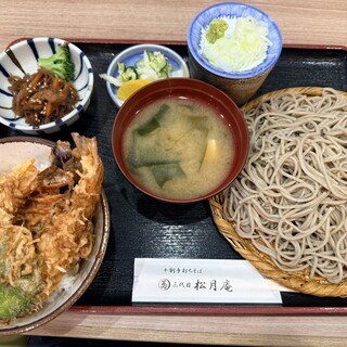 十割手打ちそば 三代目 松月庵_1
