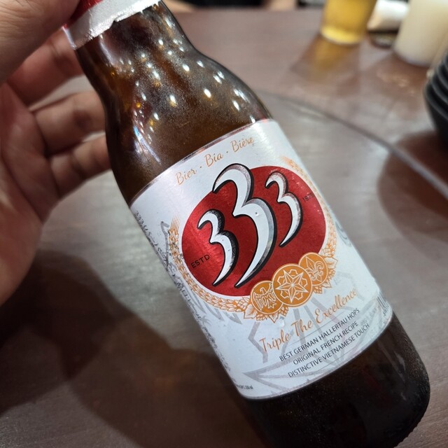 ヤギ NHAT NHAT レストラン