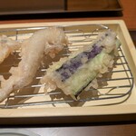 那かむら - ナスと大しめじ