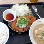松屋 - 料理写真:鬼おろしロースかつ定食+冷汁変更