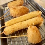 串カツ田中 - 串カツ各種