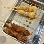 串カツ田中 - ホルモン串各種