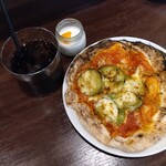 石窯食堂Tsumugi - 阿波白ナスのメランザーネのピッツァ　