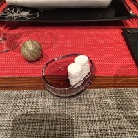 モノリス - 面白いおしぼり