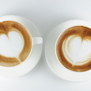 パン百名店「ラトリエ・デュ・パン」のパンをイートインできます